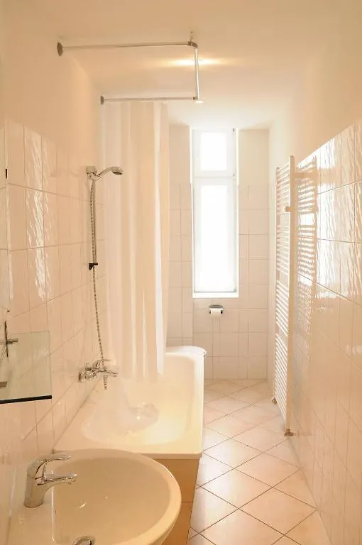 Europeapartments Bruesseler Strasse Berlijn 3*,